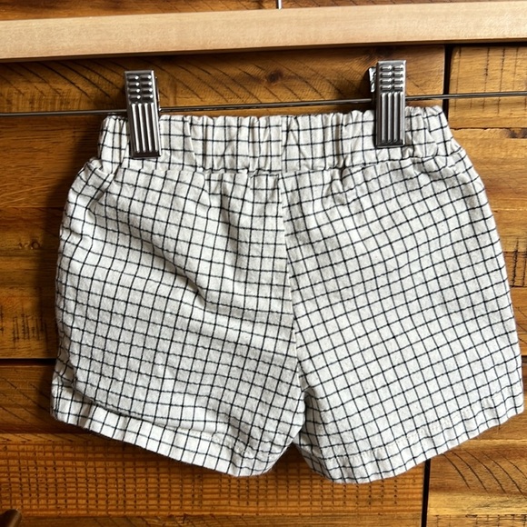 Baby Boys Cars Short 🚘 - Picture 2 of 3